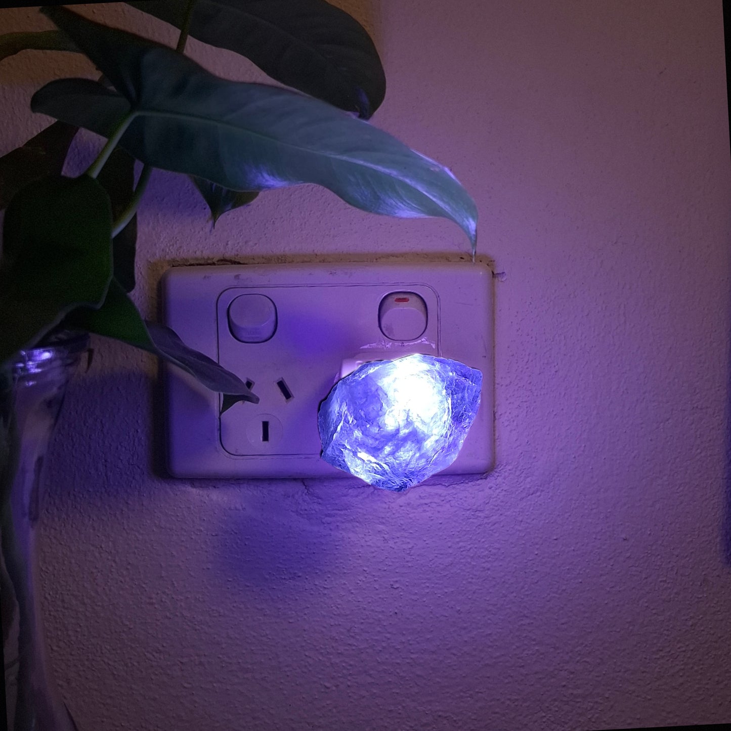 Amethyst usb night light