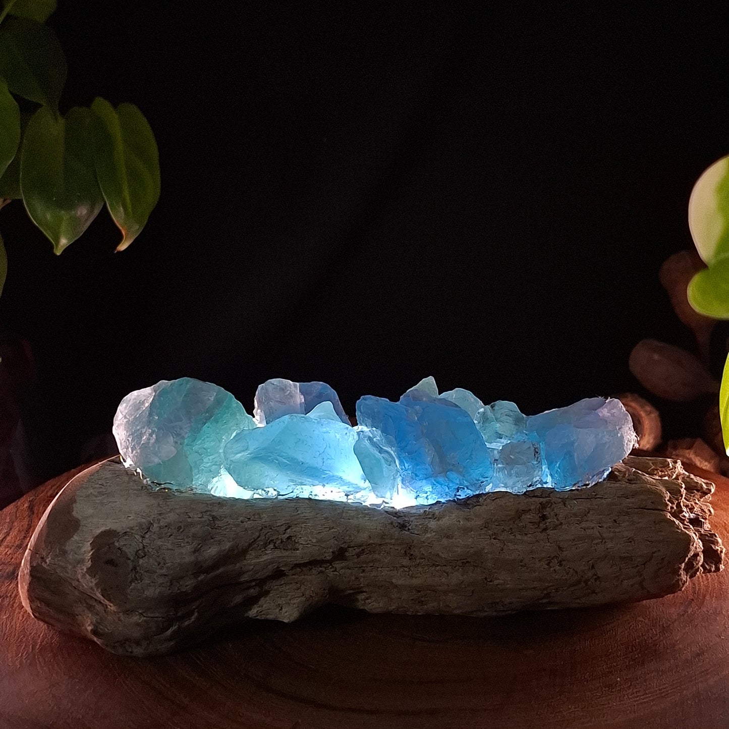 The Ocean Ridge Fluorite Lamp – Hand-Picked Mindil Timber