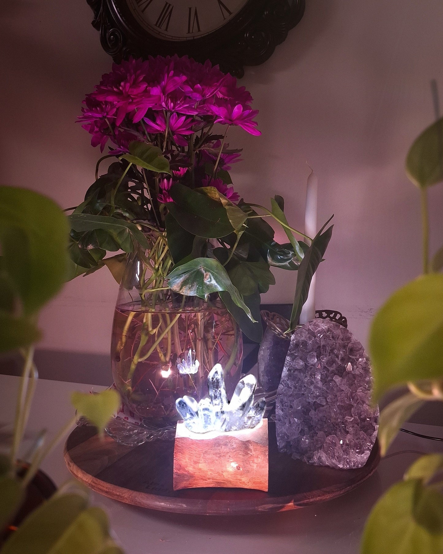 The Cyclone Fina Clear Quartz Cluster Lamp